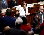 Chủ tịch Hạ viện Mỹ Nancy Pelosi từ chức