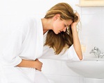 Chữa đau bụng kinh bằng thuốc giảm đau có thể gây 