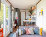 Container cũ độ nhà nghỉ sang trọng: 4 người sống thoải mái và đầy tiện nghi