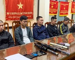 Phá đường dây cá độ mùa World Cup trên 100 tỉ đồng, thu cả súng khí nén, dao tự chế