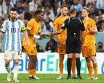 Messi chỉ trích trọng tài: 