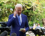 Tổng thống Biden gọi điện cho ông Zelensky, cam kết hỗ trợ Ukraine