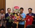 Đội trưởng Hùng Dũng: 