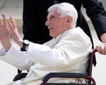 Sức khỏe cựu Giáo hoàng Benedict XVI ngày càng yếu