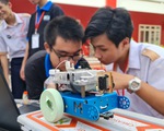 Học sinh trung học phổ thông TP.HCM thi sáng tạo robot