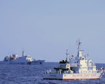 Tàu Philippines chạm mặt cự ly gần với tàu hải cảnh Trung Quốc ở Scarborough