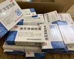 Thu giữ hàng nghìn hộp thuốc trị COVID-19 có chữ Trung Quốc