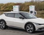 Xe sắp bán tại Việt Nam Kia EV6 trong thử nghiệm dùng thực tế và sạc nhanh: Yên tâm nếu đủ trạm sạc