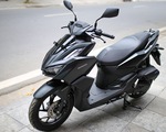 Xe tay ga Honda Vario 160 giá 75 triệu đồng