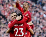 Hạ Everton, Liverpool tiếp tục bám sát Man City