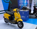 VinFast ra mắt cùng lúc 5 xe máy điện: Giá từ 22 triệu đồng, đi được gần 200km trong 1 lần sạc