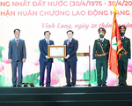 Chủ tịch Quốc hội trao Huân chương Lao động hạng nhất cho tỉnh Vĩnh Long