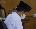 Giáo viên cưỡng hiếp 13 học sinh ở Indonesia bị tuyên án tử hình