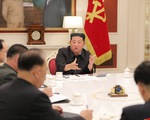 Ông Kim Jong Un phê bình các quan chức chống dịch non kém