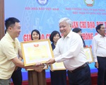 Báo Tuổi Trẻ nhận bằng khen của Trung ương MTTQ Việt Nam