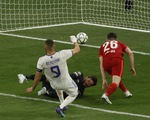 Tranh cãi quanh bàn thắng bị từ chối của Benzema