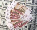 Đồng rúp của Nga tăng giá cao kỷ lục trong vòng 2 năm so với USD, euro