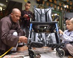 Tái chế xe lăn cho bệnh nhân và người khuyết tật khó khăn