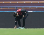 U23 Indonesia xem kỹ mặt sân Việt Trì trước khi đấu với U23 Việt Nam