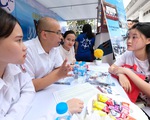 Ngày hội tư vấn tuyển sinh - hướng nghiệp 2022 tại Hà Nội: Bùng nổ gian tư vấn