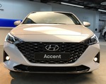 Nhân viên văn phòng 24 tuổi nên mua Hyundai Accent hay Toyota Vios?