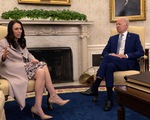 Ông Biden nhờ nữ Thủ tướng New Zealand chỉ dẫn đối phó nạn xả súng