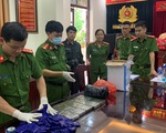 Bắt nhóm vận chuyển 10 bánh heroin, hơn 22.000 viên ma túy tổng hợp từ Lào về Việt Nam