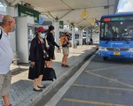 Đón khách từ sân bay Tân Sơn Nhất: Ưu tiên 1 với xe buýt trung chuyển