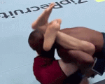 Võ sĩ MMA kết liễu đối thủ bằng tuyệt chiêu học lén từ WWE