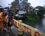 Siêu bão Noru đổ bộ vào Philippines