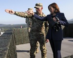 Phó tổng thống Mỹ Kamala Harris thăm khu phi quân sự Bàn Môn Điếm