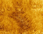 Hình ảnh tuyệt đẹp về Mặt trời do kính thiên văn hiện đại nhất thế giới chụp