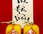 Lần đầu tiên bày bán dưa hấu vuông ở Cần Thơ