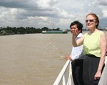Giám đốc USAID thăm TP.HCM