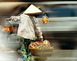Miễn con được đi học...