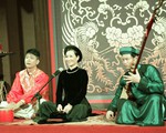 Có một nhà hát Nón Lá