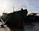Bắt vụ buôn bán xăng lậu số lượng lớn