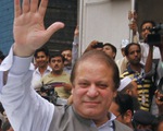 Cựu thủ tướng Pakistan tuyên bố thắng cử