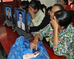 Những mảnh đời phía sau các phu trầm...