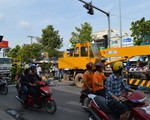 ​Xe cẩu mất phanh tông hàng chục xe máy