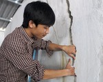 Thi công quốc lộ gây nứt nhà:&nbsp;Dân chưa nhận được đền bù