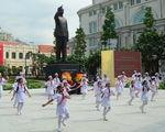 Tượng đài Chủ tịch Hồ Chí Minh có ý nghĩa sâu sắc