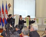 Bản đồ phân giới Campuchia-Việt Nam: Đồng nhất bản đồ mượn của Pháp