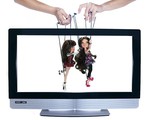 Quẳng gánh lo đi và xem truyền hình thực tế
