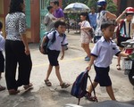 Khổ sở đi học ngày thứ bảy