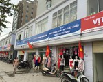 Biển quảng cáo “đồng phục” gây bức xúc