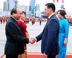 Thủ tướng Nguyễn Xuân Phúc hội kiến  Thủ tướng và Tổng thống Mông Cổ