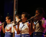 Uống bia tươi, khiêu vũ bên dòng sông Đại Đồng, Triều Tiên
