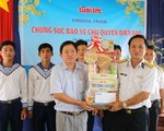 Tuổi Trẻ thăm, tặng quà tết Bộ Tư lệnh Vùng 5 hải quân