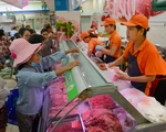 Giá heo tăng đột biến, đến lượt người bán thờ ơ với thương lái
